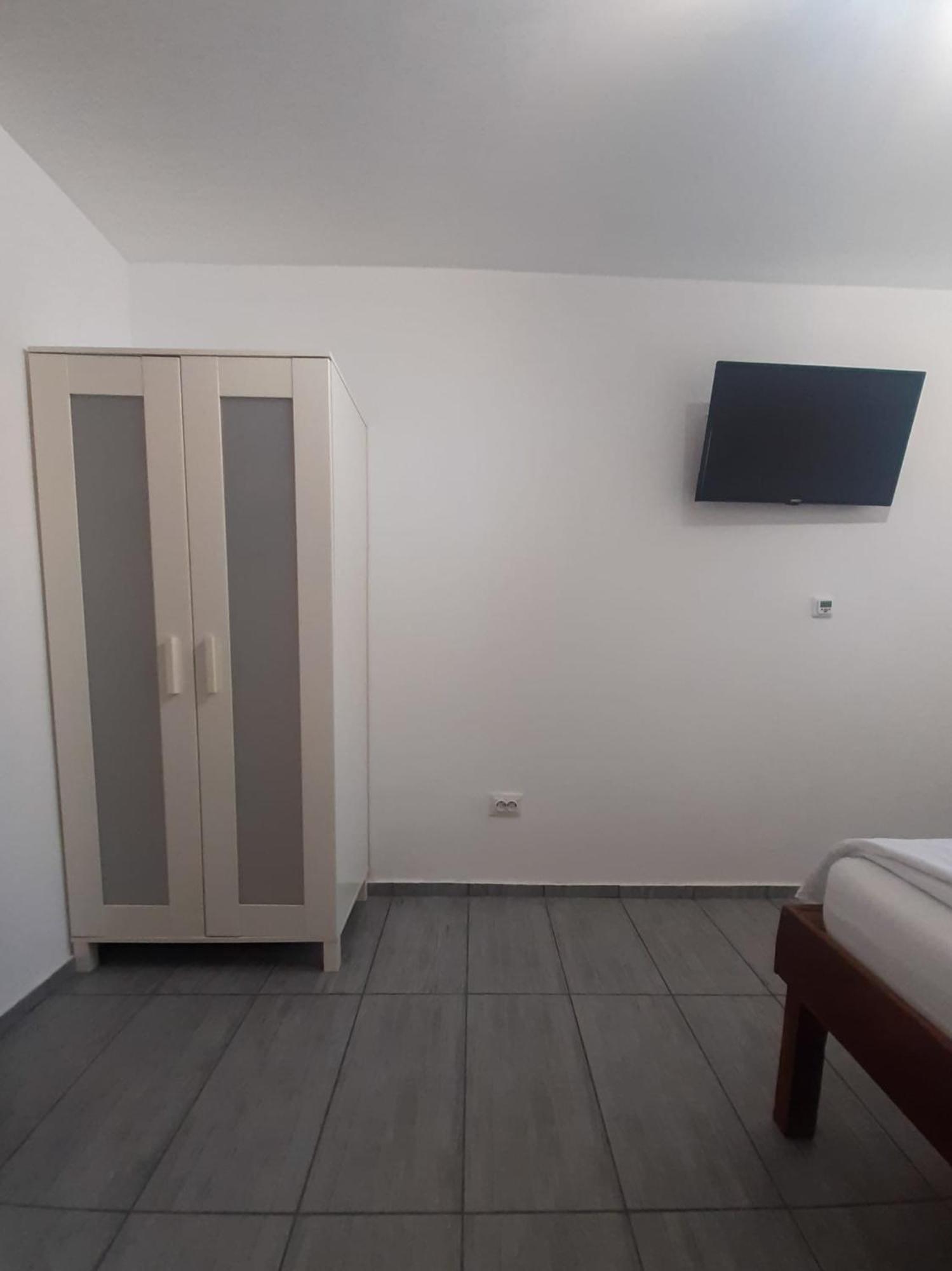 Vila Dionysos Brasov Ghimbav Εξωτερικό φωτογραφία